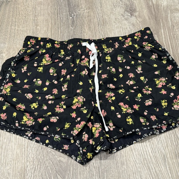 Aeropostale Floral Athletic Shorts Medium J3 - Picture 1 of 2